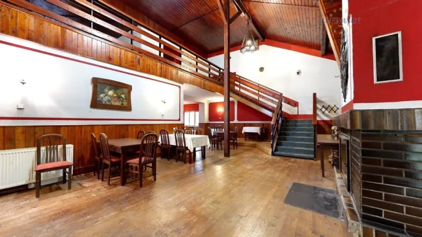 Prodej obchodního prostoru, Kralupy nad Vltavou, Hostivítova, 485 m2