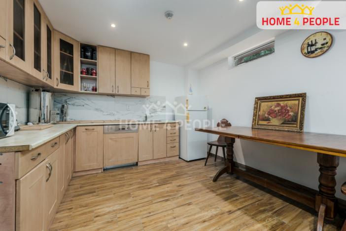 Prodej rodinného domu, Praha - Březiněves, Na hlavní, 370 m2