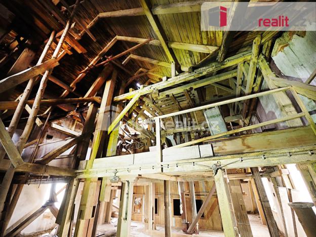 Prodej výrobních prostor, Mšeno, Boleslavská, 2000 m2