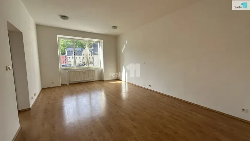 Pronájem kanceláře, Náchod, Masarykovo náměstí, 25 m2