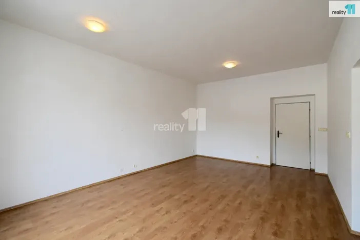 Pronájem kanceláře, Náchod, Masarykovo náměstí, 25 m2