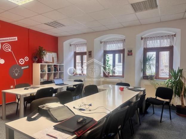 Pronájem kanceláře, Chomutov, Ruská, 180 m2