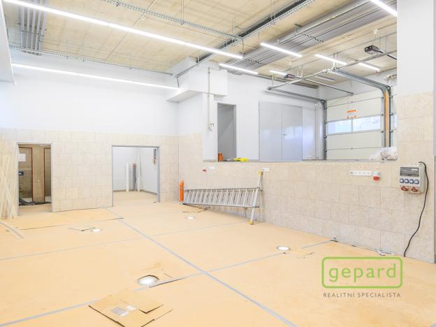 Prodej obchodního prostoru, České Budějovice, Dr. Bureše, 1032 m2