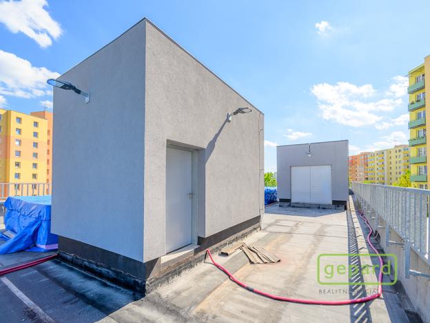 Prodej obchodního prostoru, České Budějovice, Dr. Bureše, 1032 m2