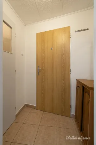 Pronájem bytu 2+kk, Praha - Libeň, Nad Kolčavkou, 39 m2