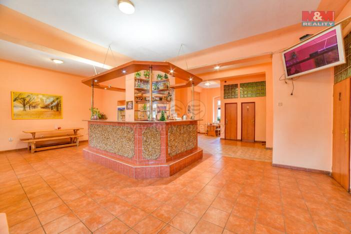 Pronájem restaurace, Cheb, 26. dubna, 100 m2