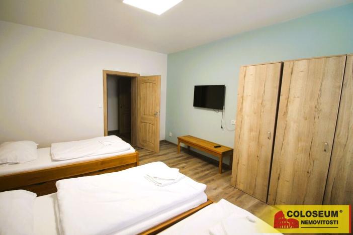 Prodej ubytování, Hevlín, 540 m2