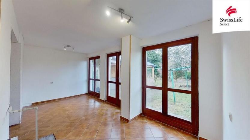 Prodej rodinného domu, Choltice, nám.Sv.Trojice, 174 m2