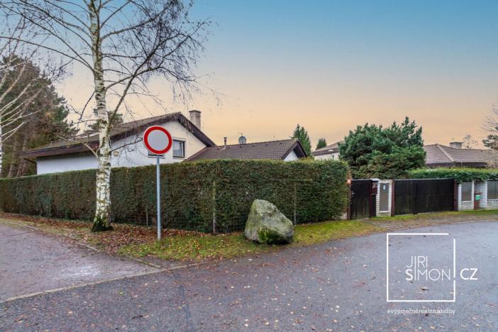 Prodej rodinného domu, Kamenice, Kruhová, 271 m2