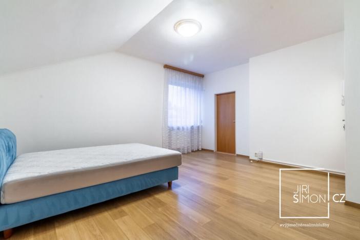 Prodej rodinného domu, Kamenice, Kruhová, 271 m2