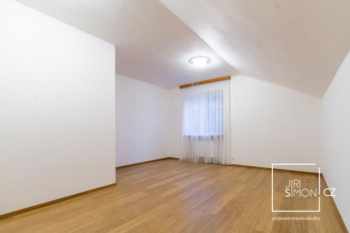 Prodej rodinného domu, Kamenice, Kruhová, 271 m2