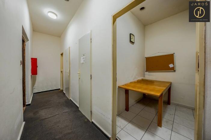 Prodej obchodního prostoru, Petrovice, 450 m2