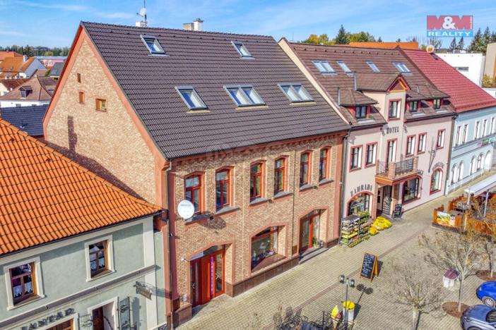 Pronájem kanceláře, Kralovice, nám. Osvobození, 31 m2