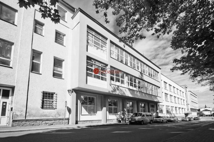 Pronájem skladu, Pelhřimov, Křemešnická, 400 m2