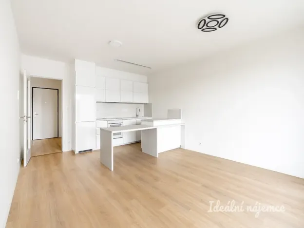 Pronájem bytu 2+kk, Praha - Štěrboholy, K učilišti, 62 m2