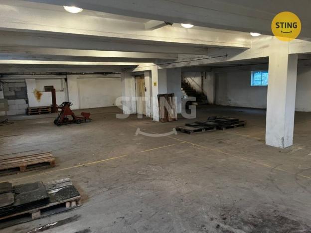 Pronájem skladu, Velká Bystřice, U Pekárny, 200 m2