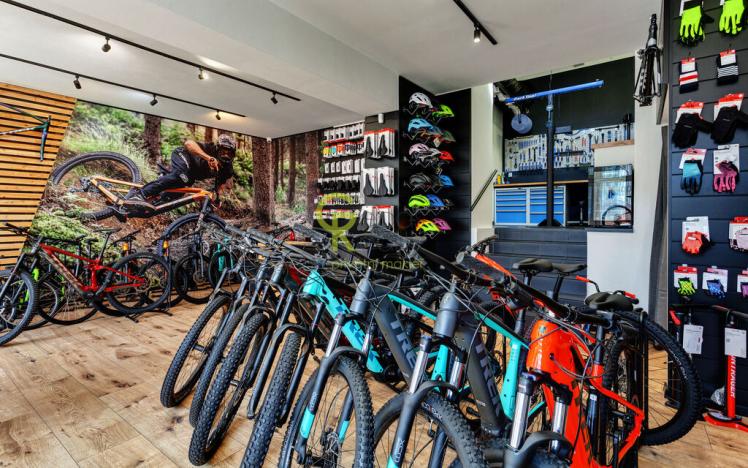 Prodej obchodního prostoru, Praha - Smíchov, Plzeňská, 70 m2