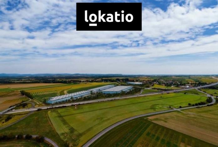 Pronájem skladu, Hladké Životice, 15000 m2