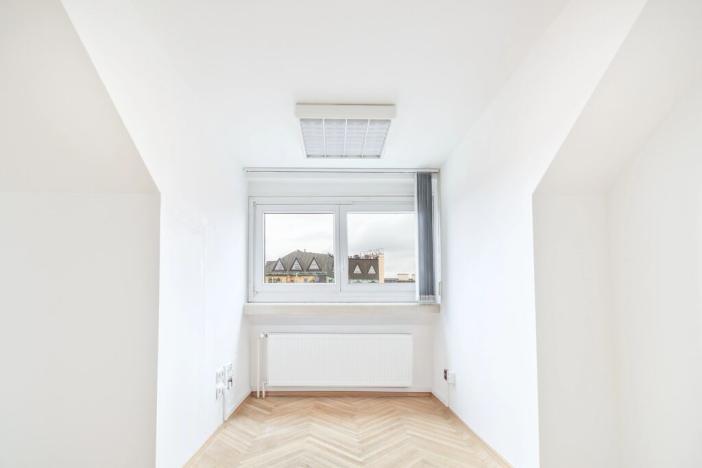 Pronájem kanceláře, Praha - Staré Město, Na příkopě, 130 m2