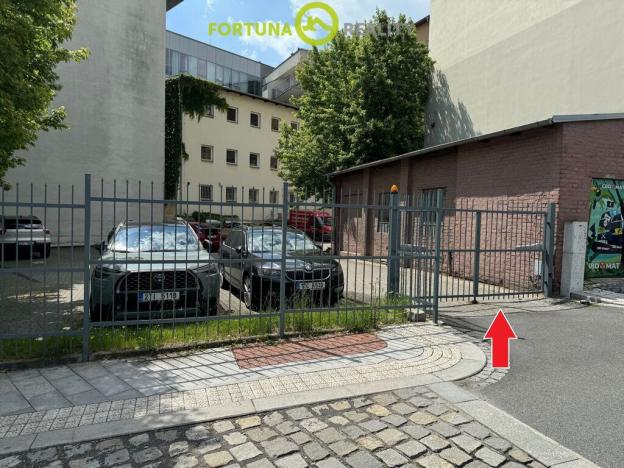 Prodej obchodního prostoru, Ostrava - Moravská Ostrava, Havlíčkovo nábřeží, 455 m2