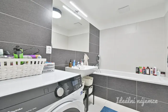 Pronájem bytu 2+kk, Brno - Slatina, Kigginsova, 61 m2