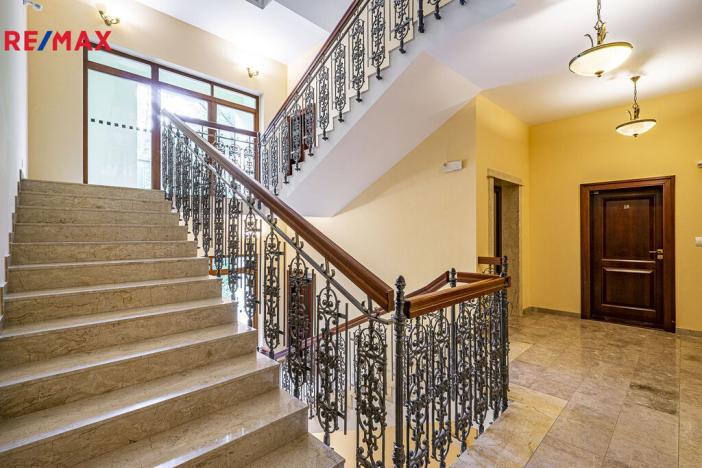 Prodej bytu 3+1, Karlovy Vary, U Imperiálu, 156 m2