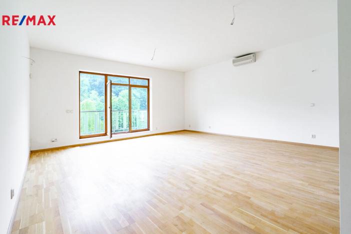 Prodej bytu 3+1, Karlovy Vary, U Imperiálu, 156 m2