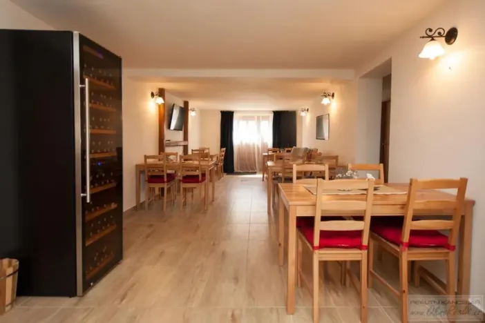 Prodej činžovního domu, Mikulov, U Bažantnice, 672 m2