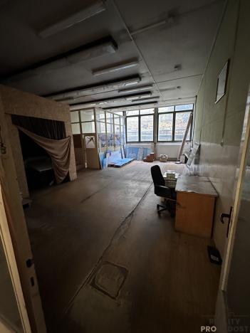 Pronájem skladu, Adamov, 75 m2