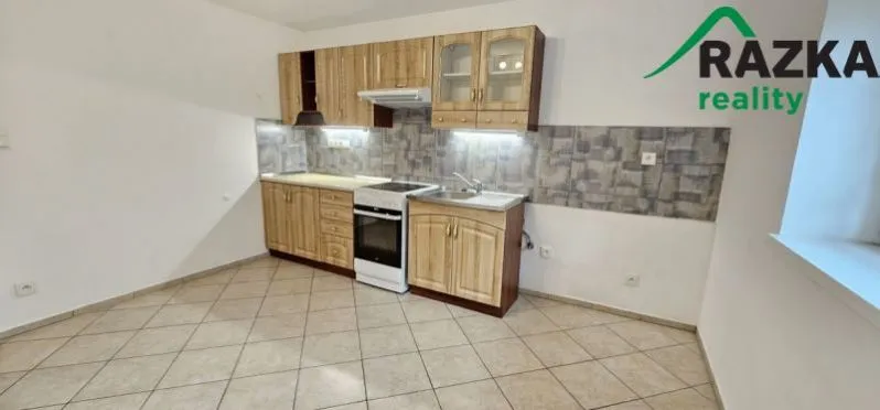 Pronájem bytu 3+1, Studánka, 102 m2