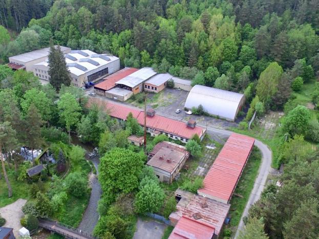 Prodej výrobních prostor, Skryje, 3000 m2