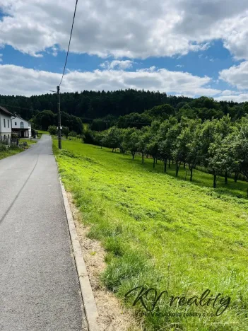 Prodej pozemku pro bydlení, Tichov, 668 m2