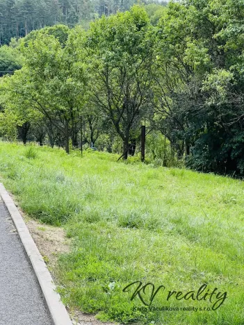 Prodej pozemku pro bydlení, Tichov, 668 m2