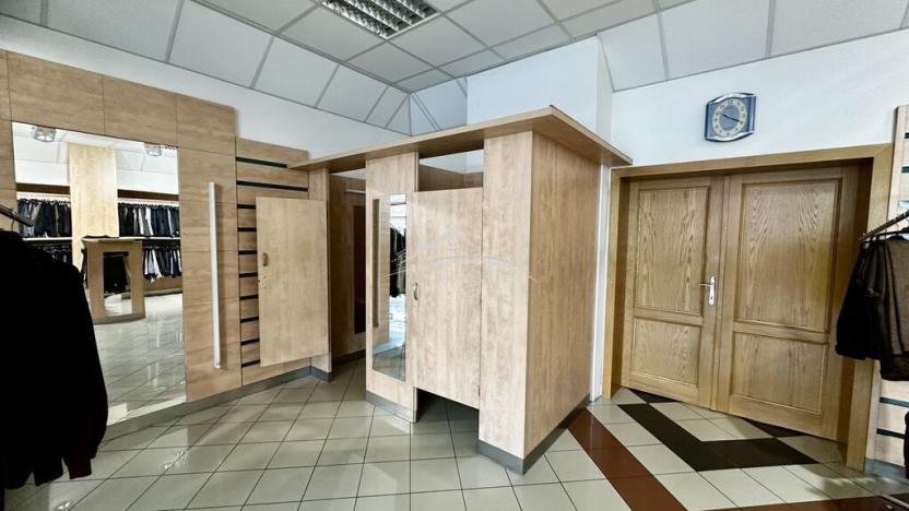 Pronájem obchodního prostoru, Křižanov, Benešovo náměstí, 116 m2