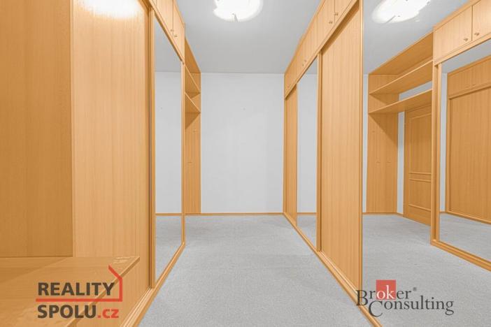 Prodej vily, Dobřany, Mostecká, 300 m2