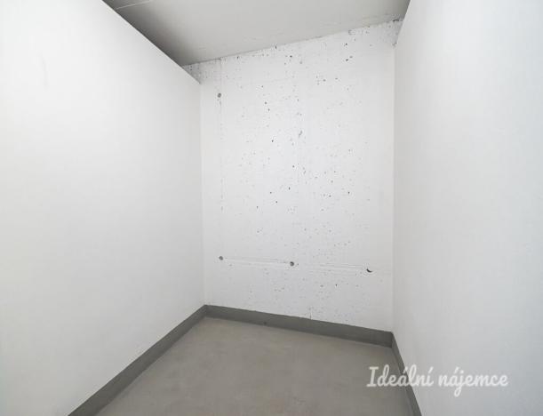 Pronájem bytu 2+kk, Praha - Hloubětín, Nademlejnská, 38 m2