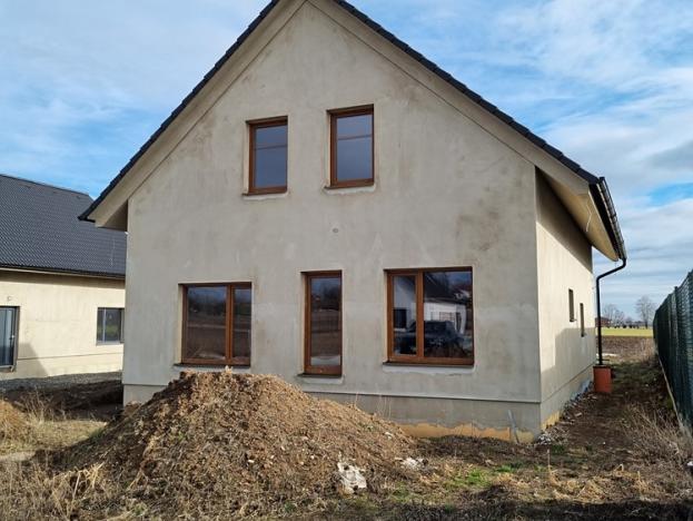 Prodej rodinného domu, Žatec, Žateckých letců, 156 m2
