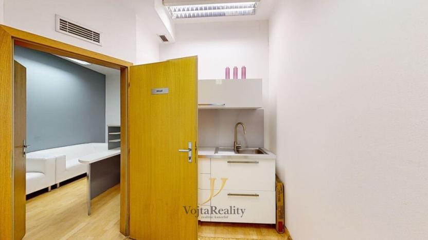 Prodej ordinace, Brno, Příkop, 65 m2