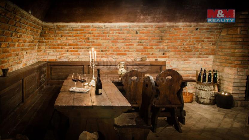 Prodej restaurace, Ostrava - Slezská Ostrava, Dědičná, 613 m2