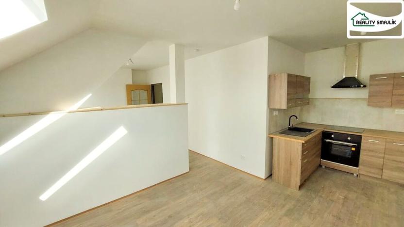 Pronájem bytu 2+1, Cheb, Evropská, 76 m2