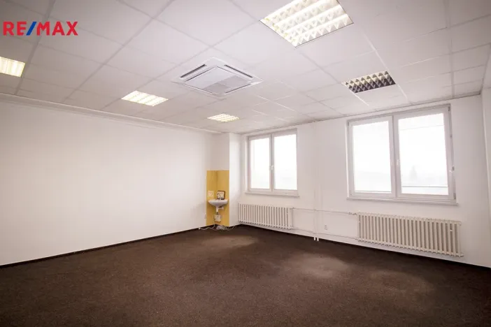 Pronájem kanceláře, Havířov - Šumbark, Lidická, 36 m2