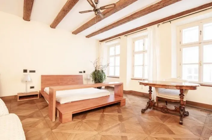 Prodej bytu 2+1, Praha - Staré Město, Karlova, 79 m2