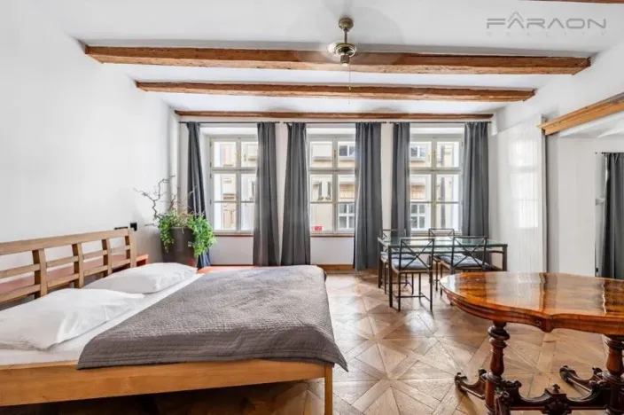 Prodej bytu 2+1, Praha - Staré Město, Karlova, 79 m2