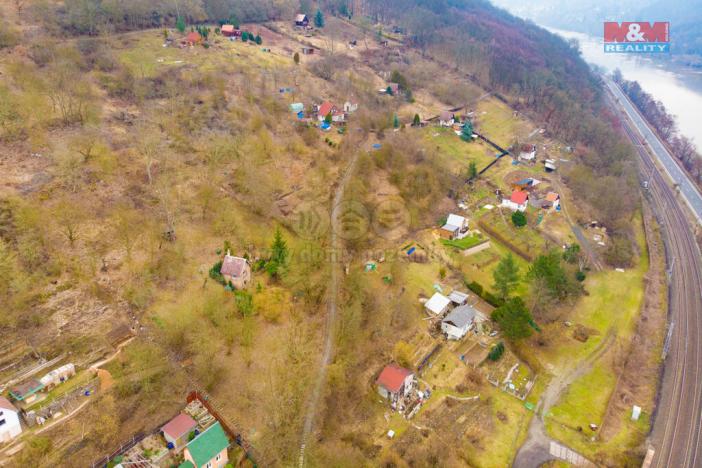 Prodej zahrady, Dolní Zálezly, 385 m2