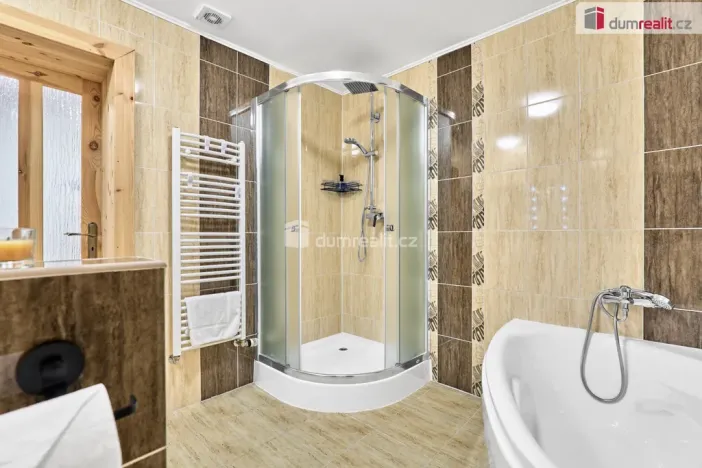 Prodej rodinného domu, Pernink, Střední, 180 m2