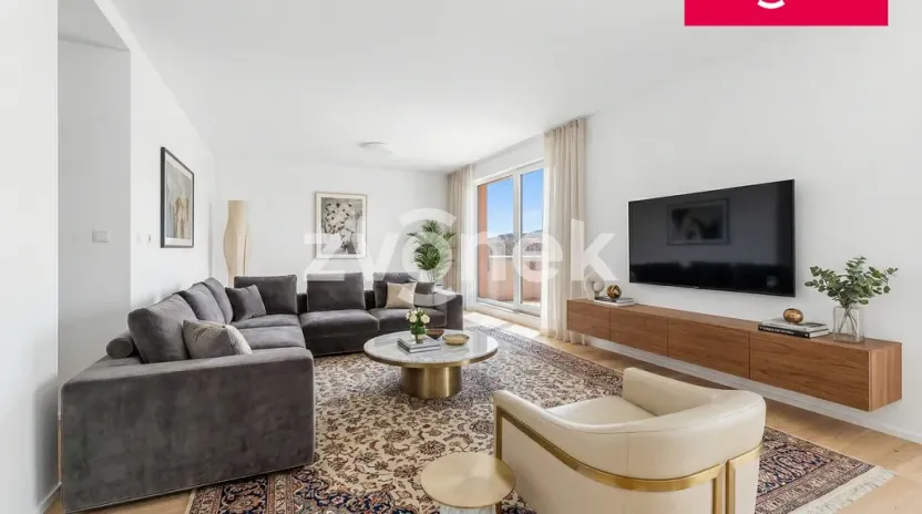 Prodej bytu 4+1, Zlín, Nad Stráněmi, 198 m2