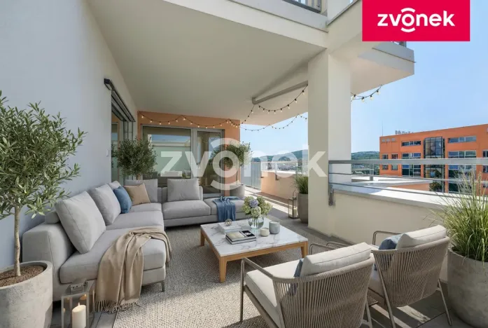 Prodej bytu 4+1, Zlín, Nad Stráněmi, 198 m2