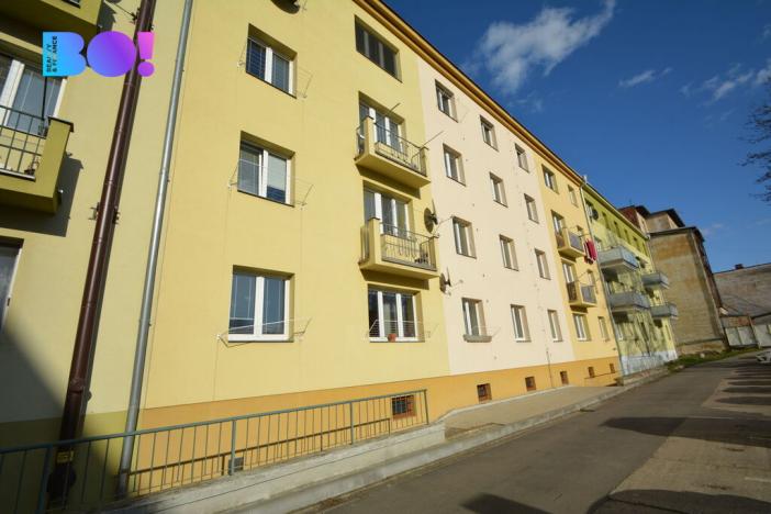 Prodej bytu 3+1, Opava, Krnovská, 86 m2