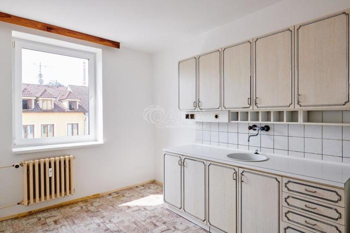 Pronájem bytu 2+1, Strakonice, Palackého náměstí, 65 m2