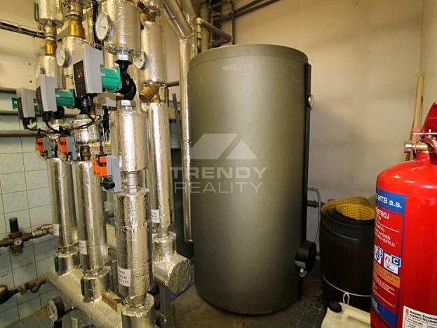 Prodej výrobních prostor, Břasy, 1150 m2